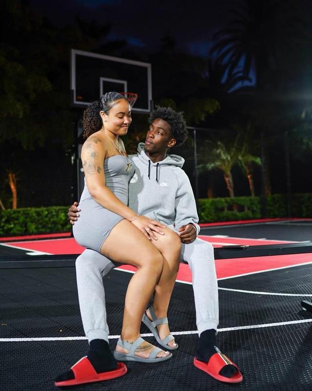 电竞新秀选手签约公告